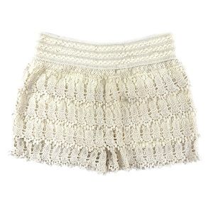 NWOT Ivory Cream White Crochet Tiered Short Shorts